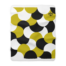 Load image into Gallery viewer, BWB Sherpa Fleece Blanket Original
